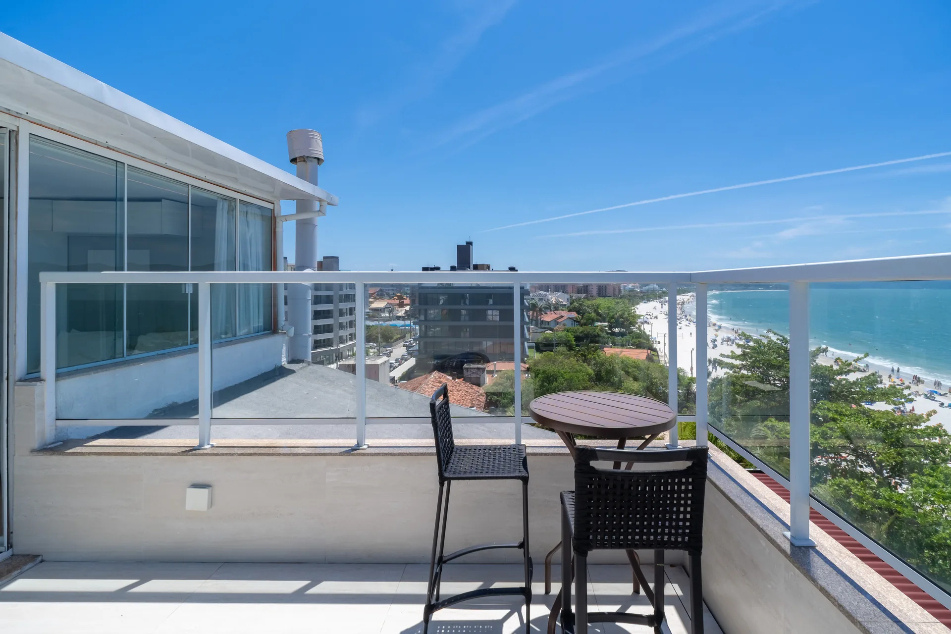 Loft 54 — Vista Frontal para o Mar — Jurerê Loft, Florianópolis